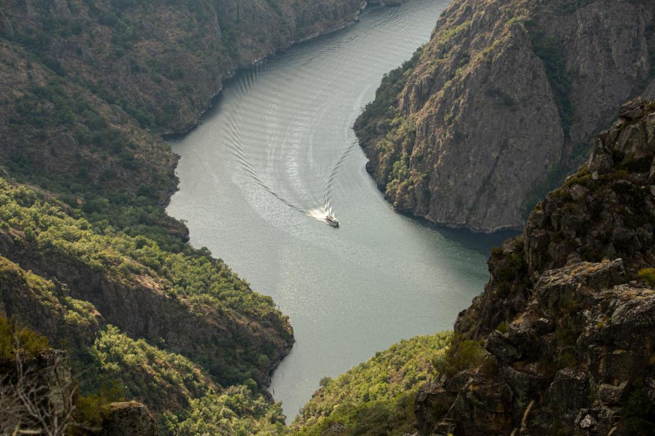 Alojamiento Turistico Caxide Parada De Sil Ribeira Sacra Esterno foto