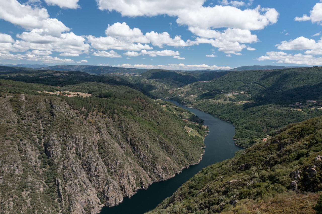 Alojamiento Turistico Caxide Parada De Sil Ribeira Sacra Esterno foto